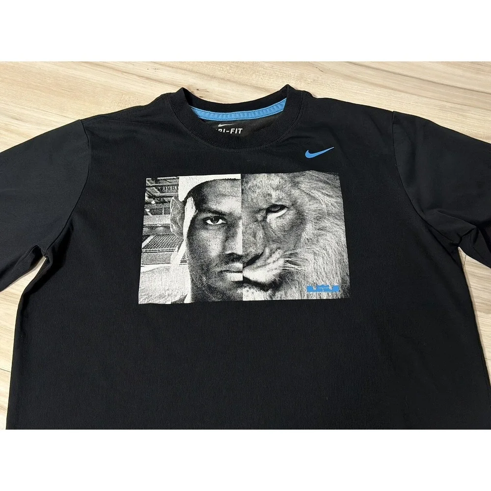 Nike Lebron James Dri Fit Opposing Forces Half Lion Shirt Youth Size L Rare - Picture 3 of 4